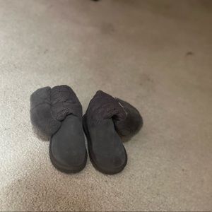 Toddler girls sweater Uggs